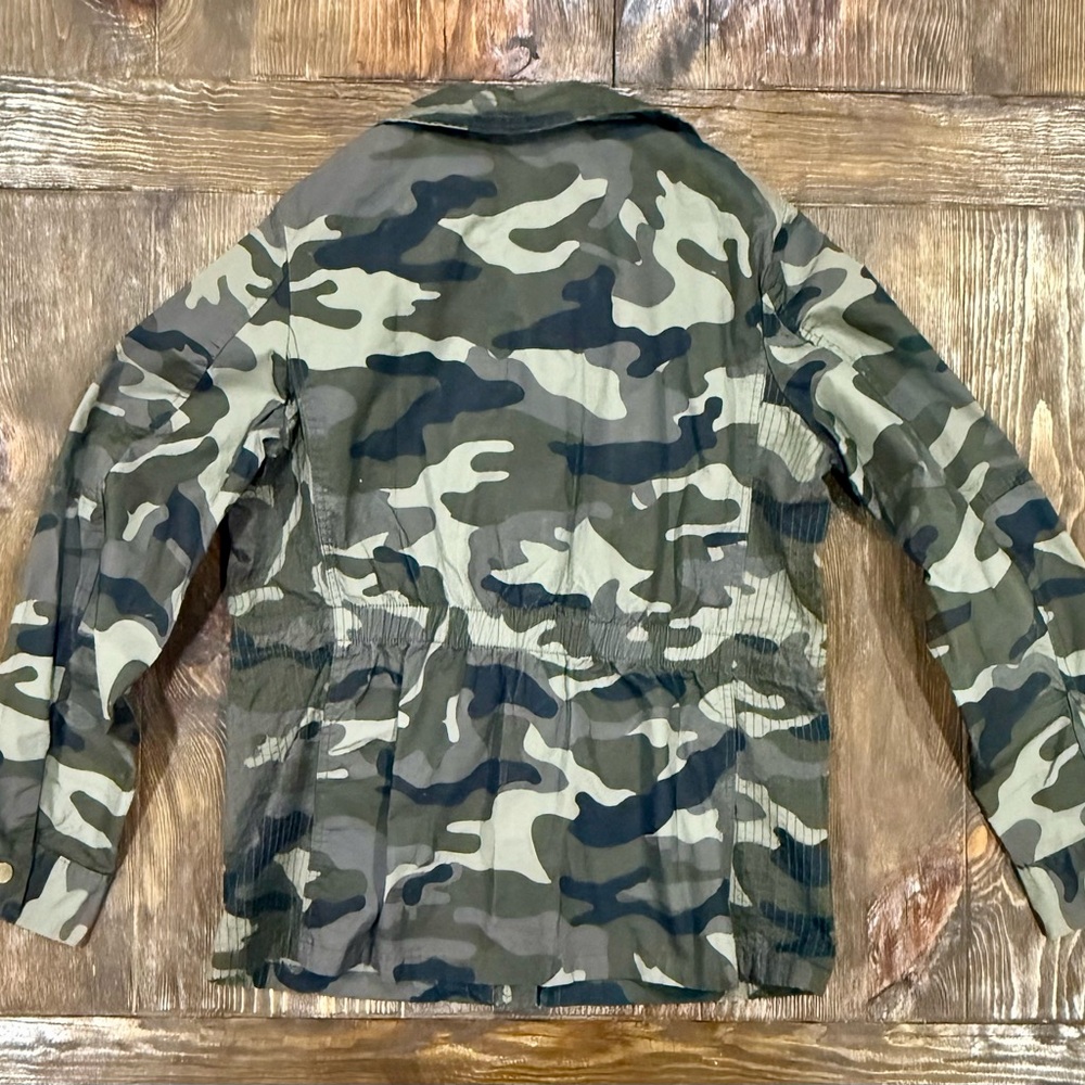 Camouflage Women's Jacket - Picture 2 of 10